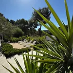 Petra Maris Bed & Breakfast 4*