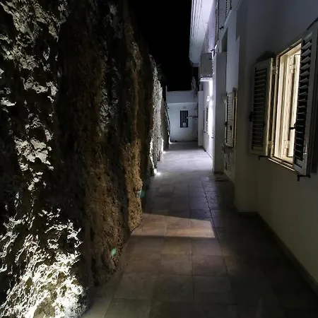Bed & Breakfast Petra Maris 3*
