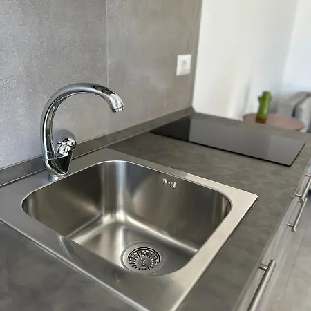 Petra Maris فندق مبيت وإفطار بيسْكيتْشّي