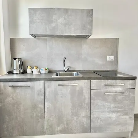 Petra Maris فندق مبيت وإفطار 4*