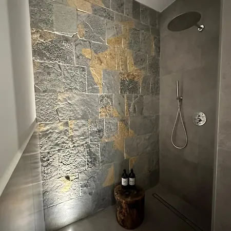 Petra Maris Peschici