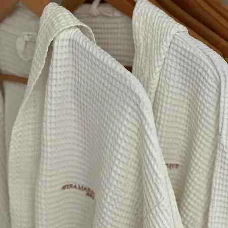 Petra Maris فندق مبيت وإفطار بيسْكيتْشّي