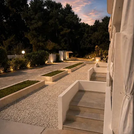 Bed & Breakfast Petra Maris 4*