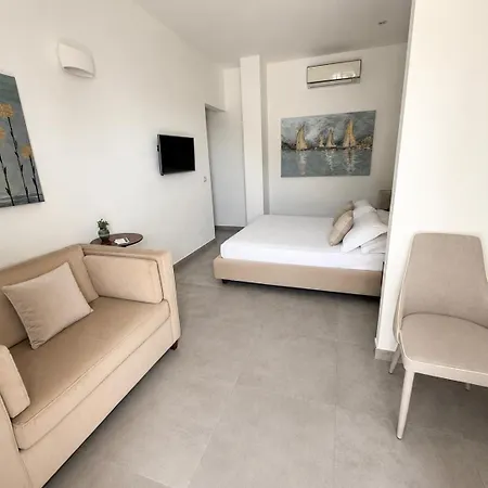 Petra Maris 4*